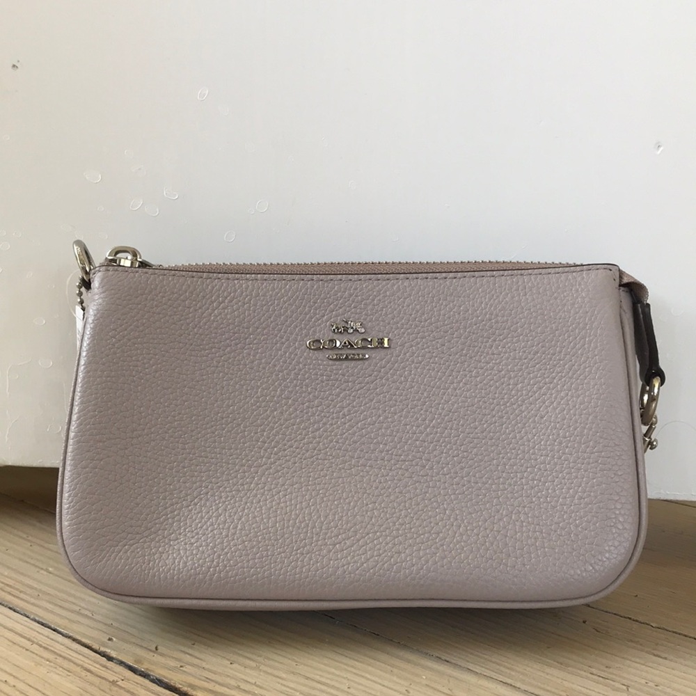 Coach Nolita Wristlet 19 in Grey Birch